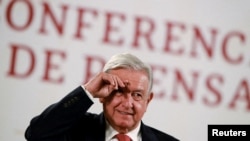 El presidente Andrés Manuel López Obrador se dirige a la prensa en la Ciudad de México el 30 de septiembre de 2022. 