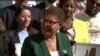 Congresista Karen Bass es la primera mujer electa alcalde de Los Ángeles