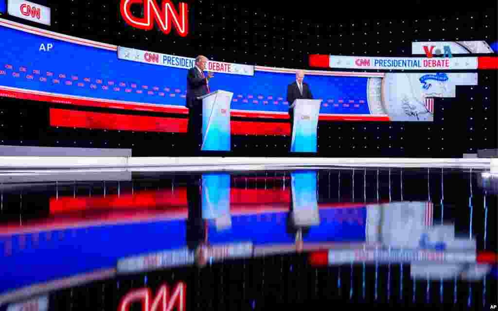 Los principales candidatos a la presidencia de EEUU, el presidente Joe Biden y el expresidente Donald Trump, debatieron en los estudios de CNN, en Atlanta, Georgia, sobre temas clave que van desde la economía, la imigración y el aborto, hasta el asalto al Capitolio y las edades de ambos. 