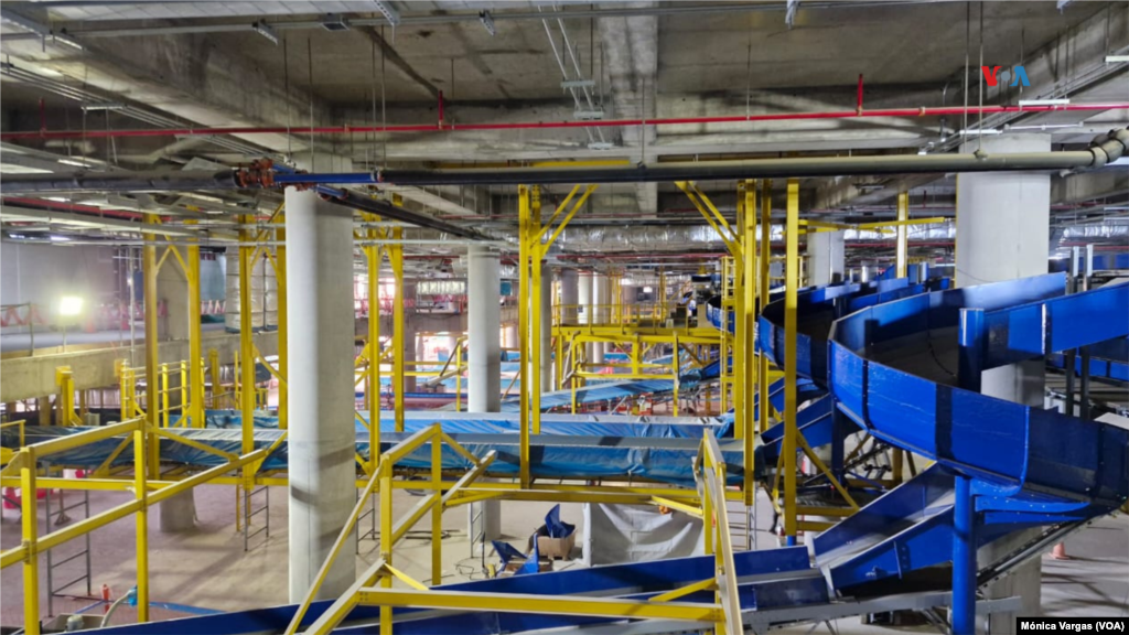 El moderno aeropuerto peruano tendrá 7 kilómetros de faja transportadora de equipaje y 27 líneas de inspección de equipaje de mano.