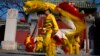 Asia recibe el Año Nuevo Lunar con visitas a templos y celebraciones 