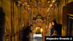 En Fotos | El Santo Sepulcro de Jesús permanece desierto por guerra entre Israel y Hamás 