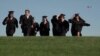 Empresas en EEUU están obviando el requisito de un título universitario