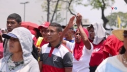 Chavistas acompañan a Maduro a oficializar su aspiración a la reelección en Venezuela
