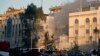 Một tòa nhà đổ sập bên trong khu phức hợp Đại sứ quán Iran ở thủ đô Damascus của Syria, 1/4/2024.