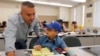ARCHIVO- Cada año miles de profesores en Estados Unidos deciden dejar las aulas para buscar otras opciones de trabajo ante numerosos problemas en el sector educativo que comienzan con los bajos salarios, se suman los entornos de violencia cada vez más recurrentes en el pais.
