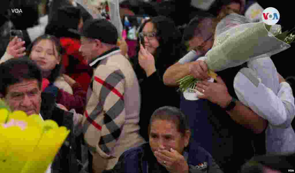 Los mexicanos siguen siendo el mayor grupo de inmigrantes en EEUU, con cerca del 24 % de los 45,3 millones de residentes nacidos en el extranjero en el país a partir de 2021, indicó el instituto.