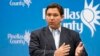 Florida: Demandan a DeSantis por traslado de migrantes
