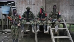 El gobierno de Colombia y el ELN pactan un cese al fuego por 6 meses
