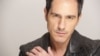 Actor mexicano nacido en Estados Unidos, Mauricio Ochmann habla sobre su vida, carrera y espectáculo que iniciará en gira por EEUU. (Foto VOA / Cortesía)