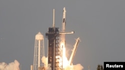 Despegue del cohete Falcon 9 de SpaceX desde Cabo Cañaveral, Florida, el 14 de marzo de 2025. 