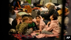 A la crisis humanitaria desatada en el país miembro de la Unión Europea que sufre el ataque de Rusia se suman la escalada de sanciones y el impacto en cadena de la economía global que ya golpea a los países latinoamericanos por varios frentes. 