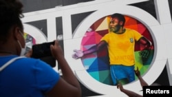 ARCHIVO- La muerte de Pelé a los 82 años ha causado conmoción en todo el mundo, que lo reconoce como el rey indiscutible del fútbol. 