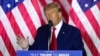 ARCHIVO - El expresidente Donald Trump habla cuando anuncia una tercera candidatura a la presidencia, en Mar-a-Lago en Palm Beach, Florida, el 15 de noviembre de 2022.