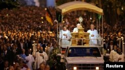 POPE-BENEDICT