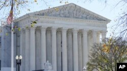 ARCHIVO - Vista de la Corte Suprema de Estados Unidos el viernes 3 de noviembre de 2023 en Washington.