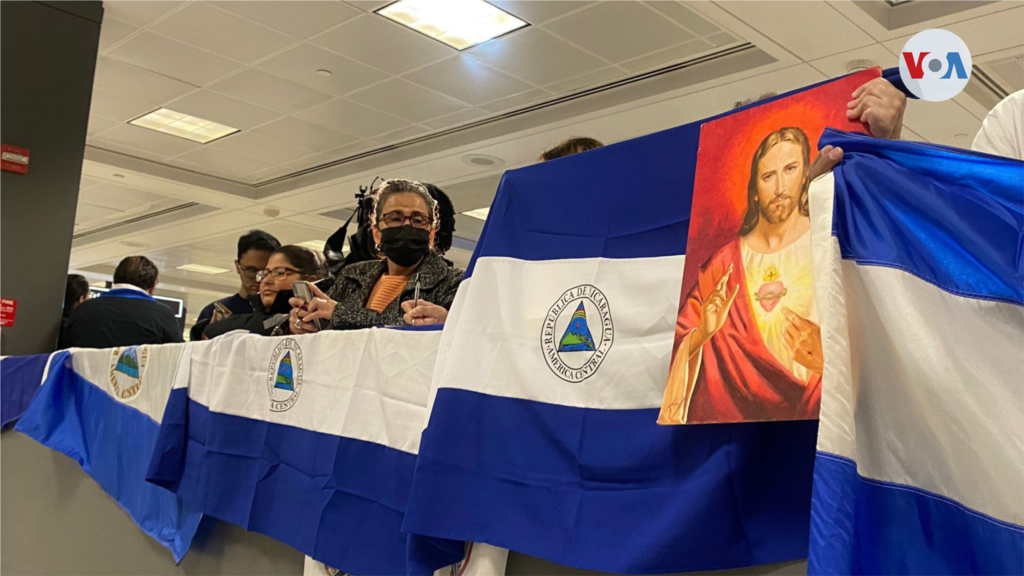 Los presos políticos llegarán al aeropuerto internacional de Dulles, en Virginia.
