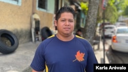Juan Samuel Meléndez, habitante de Nuevo Cuscatlán, ve favorable la gestión de Bukele al frente de la presidencia de El Salvador. [Fotografía Karla Arévalo / VOA]