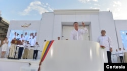 El conflicto en Colombia con las FARC duró más de cinco décadas. Se estima que 220.000 personas murieron y más de cinco millones fueron desplazados. [Foto: Cortesía Presidencia de Colombia].