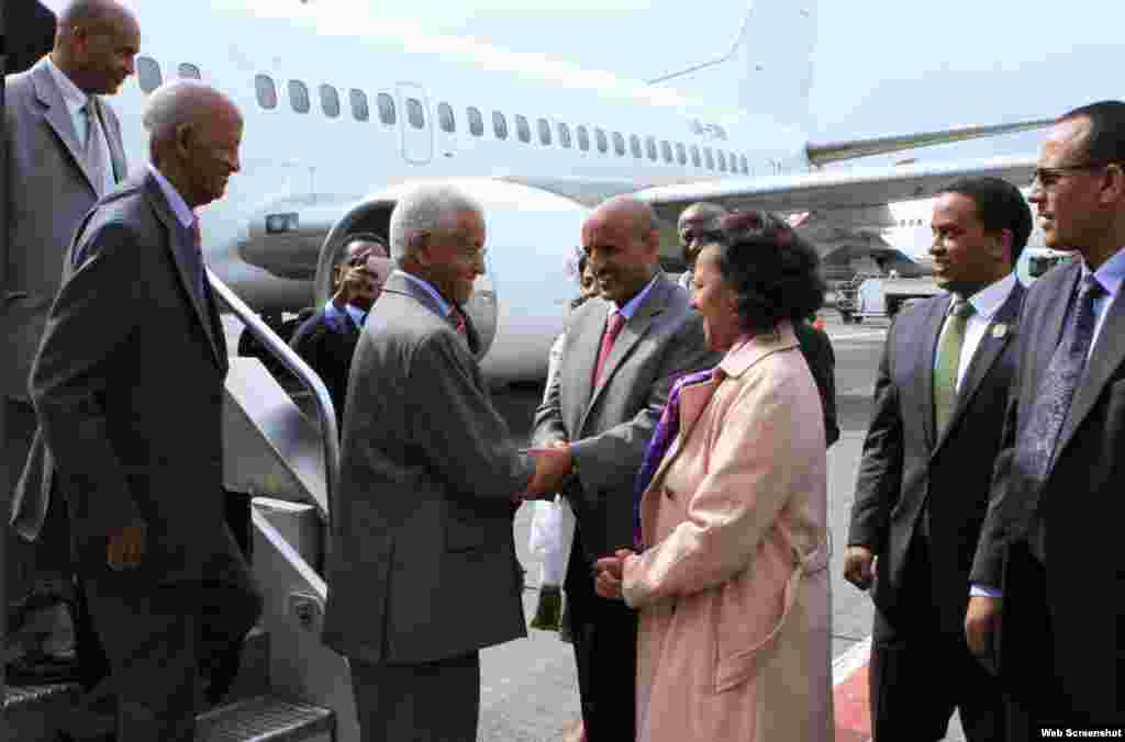 ስነ ስርዓት ኣቀባብላ መገዲ ኣየር ኤርትራ ኣብ መዕርፎ ነፈርቲ ቦሌ