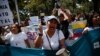 Maestros reclaman mejoras salariales en principales ciudades de Venezuela