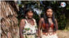 Mujeres indígenas en La Chorrera, lugar donde se lanzó la expedición Bio, Alto Río Igara &ndash; Paraná, Amazonas (Colombia), que busca encontrar nuevas especies endémicas mezclando los conocimientos ancestrales de los pueblos uitotos, boras, ocainas y mirañas, al de 15 biólogos, el 26 de enero de 2023. [Foto: Nicole Sandoval]