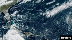 La tormenta tropical Ian se ve cerca de la costa de Cuba en esta imagen satelital tomada el 25 de septiembre de 2022. Administración Nacional Oceánica y Atmosférica (NOAA)
