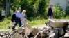 Biden inspecciona daños tras inundaciones en Kentucky