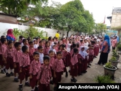 Anak-anak di Sekolah Dasar Negeri 101729 Kabupaten Deli Serdang, Sumatera Utara.