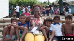 Josefina Kingler, lideresa social colombiana que trabaja por el pacífico de su país. [Foto: Cortesía Corporación Mano Cambiada]
