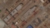 En la imagen satelital de Planet Labs PBC, se muestra la construcción del portaaviones Tipo 003 de China en el Astillero Jiangnan al noreste de Shanghai, China, el 8 de mayo de 2022.