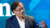 El candidato presidencial Gustavo Petro con la coalición Pacto Histórico, habla durante un debate presidencial en el periódico El Tiempo en Bogotá, Colombia, el lunes 23 de mayo de 2022, antes de la primera vuelta de las elecciones del 29 de mayo.