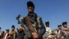 Pasukan Houthi berparade dalam upacara peringatan 10 tahun pengambilalihan kekuasaan oleh Houthi di Sanaa, Yaman, 21 September 2024. (Foto: Reuters)