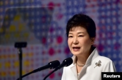 South Korean President Park Geun-hye delivers a speech during a ceremony to mark the anniversary of the 1919 independence movement against Japanese rule over the Korean peninsula, in Seoul, March 1, 2016.