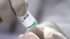 Le vaccin anti coronavirus Sinopharm devélopé par la Chine, à Phnom Penh, le 10 février 2021 (Hean Socheata / VOA Khmmer)