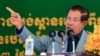 រូបឯកសារ៖ លោក​នាយករដ្ឋមន្រ្តី ហ៊ុន សែន ថ្លែងនៅ​ក្នុង​​ពិធី​បើក​ការ​ដ្ឋាន​សាង​សង់​ស្ពាន​ឆ្លង​កាត់​ទន្លេ​បាសាក់ តភ្ជាប់​រាជធានី​ភ្នំពេញ ពី​ទីក្រុង​កោះពេជ្រ ទៅ​កាន់​ទីក្រុង​រណប​កោះ​នរា ​នៅ​ព្រឹក​ថ្ងៃ​ចន្ទ​ ទី ២៦ ខែតុលា ឆ្នាំ២០២០។