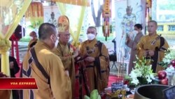 ‘COVID còn đó, nỗi đau chưa nguôi ngoai’ | Truyền hình VOA 26/11/21