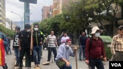 Bolivia lleva más de dos semanas sumergida en un paro nacional indefinido con movilizaciones y bloqueos en todo el país, en reacción por las elecciones del pasado 20 de octubre, en la que grupos de la oposición consideran que hubo fraude a favor del presidente Evo Morales.