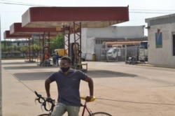 Ciudades venezolanas como Machiques, fronteriza con Colombia, experimentan escasez de gasolina desde 2017. La crisis se ha agravado en la pandemia.