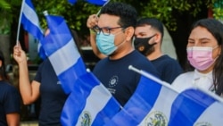 Según expertos, los salvadoreños siguen enfrentando problemas de exclusión, educación, salud y de vivienda.