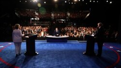 VOA Asia - U.S. Presidential candidates prepare to debate