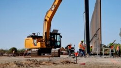 Cientos de empresas presentan solicitudes para poder ganar alguno de los contratos para construir el muro fronterizo.