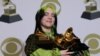 Billie Eilish suena con "No time to die"
