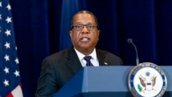 El subsecretario de Estado de EEUU para América Latina visita Guatemala en claro respaldo a la democracia en ese país
