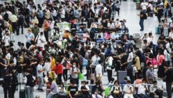 VOA Asia - New survey shows people are down on China