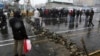 Manifestantes en Irán bloquean calles y caminos después de que las autoridades aumentaron los precios de la gasolina en noviembre de 2019.
