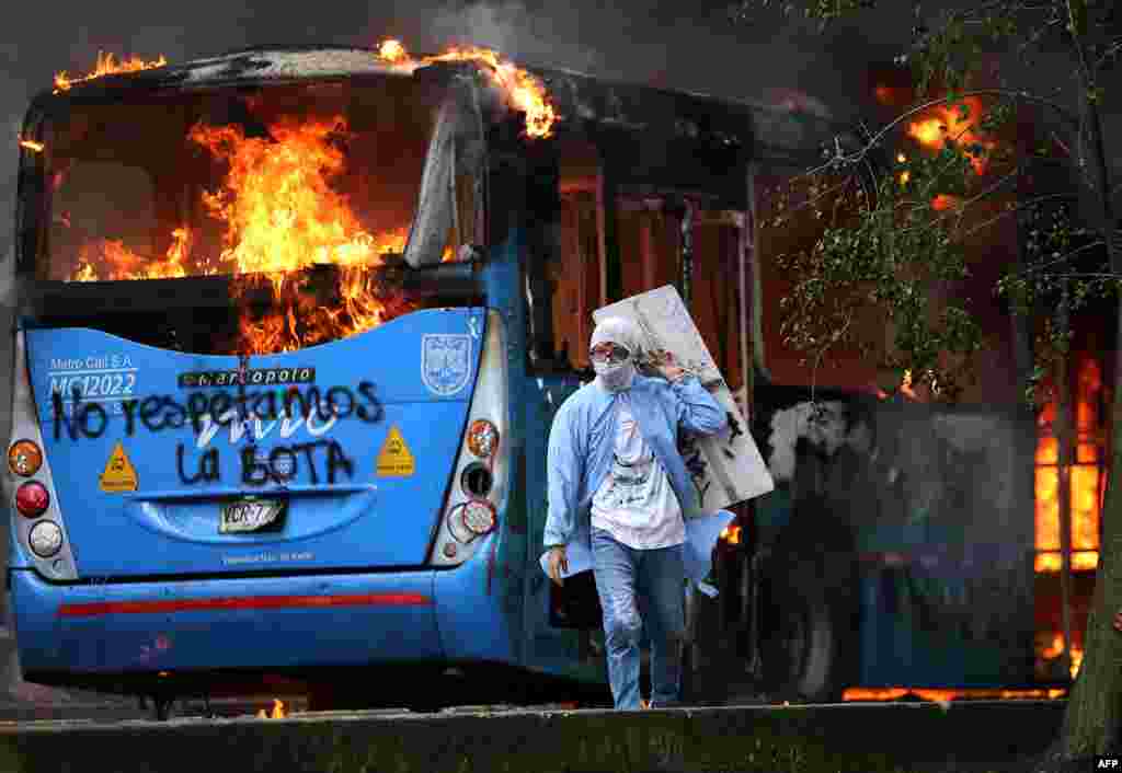 Seg&#250;n el diario econ&#243;mico La Rep&#250;blica, las p&#233;rdidas de los siete sistemas de transporte p&#250;blico en el pa&#237;s son superiores a $60.000 millones (Un poco m&#225;s de 16 millones de d&#243;lares).