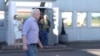 Julian Assange ide ka avionu. (Foto: Screenshot sa videa sa datumom 25. juni 2024. @wikileaks" via X/Handout via REUTERS) 