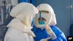 El COVID-19 ha infectado a más de 80.000 personas en 46 países y ha causado la muerte a 2.800.
