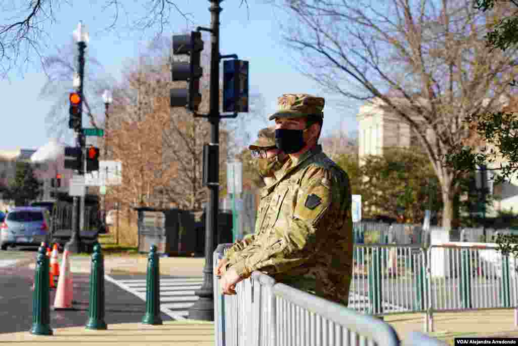 6.000 soldados de la Guardia Nacional fueron desplegados en la ciudad durante el fin de semana y se espera que lleguen hasta 10 mil fuerzas m&#225;s para el s&#225;bado. 